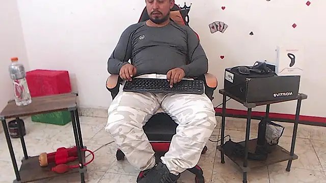 KalethBigDick webcam