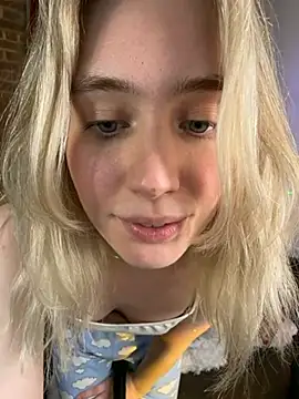 lovelymiu (F young) - Oil massege my big ass