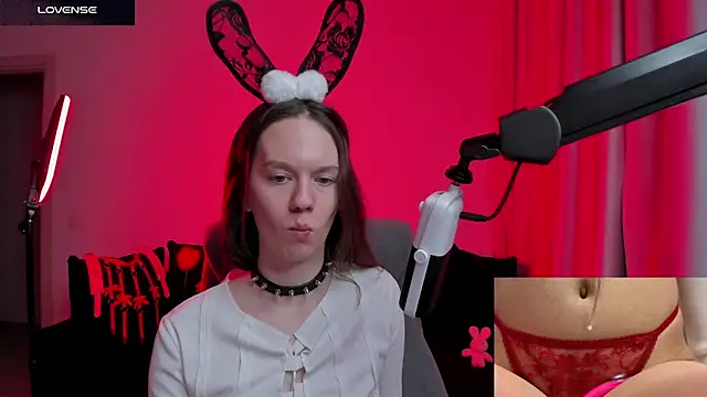 sharkybaby - SharkyBaby's free webcam