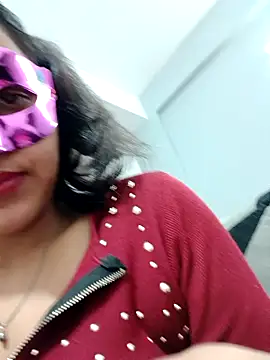 shivani_hotty (F young) - Oilly boobs😍