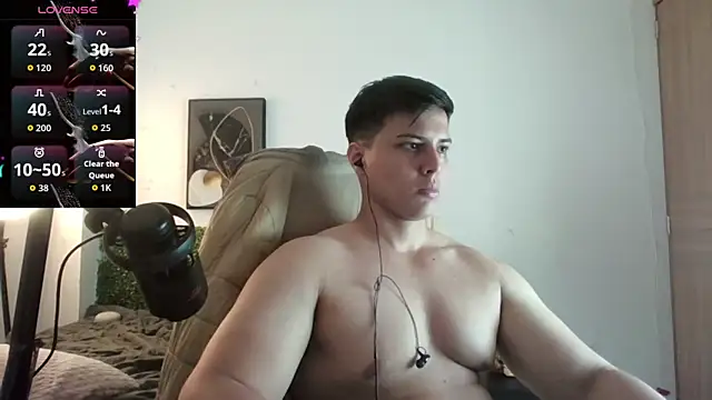 thom_ohtani - Thom_Ohtani's free webcam - UK Sex Cams