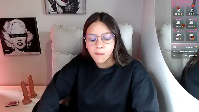 SamanthaRoldaan webcam