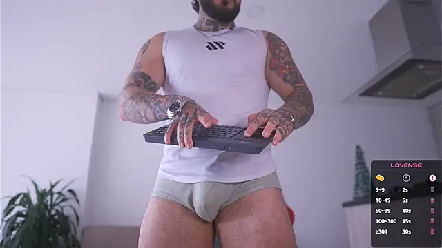 LeoSalvatore_ webcam