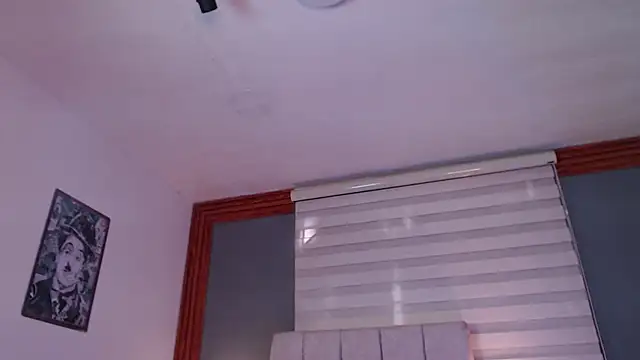 AgathaJane_ webcam