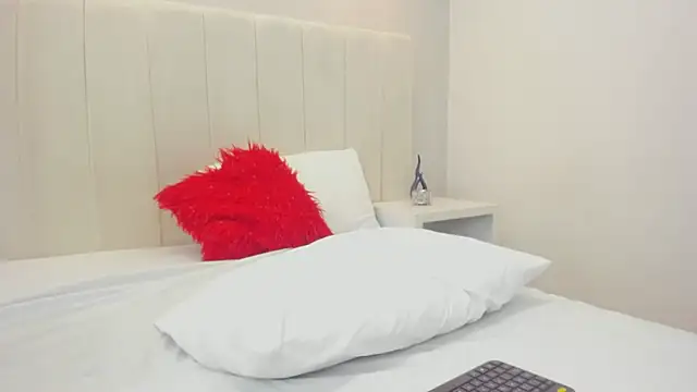 rebeca_brown_ webcam