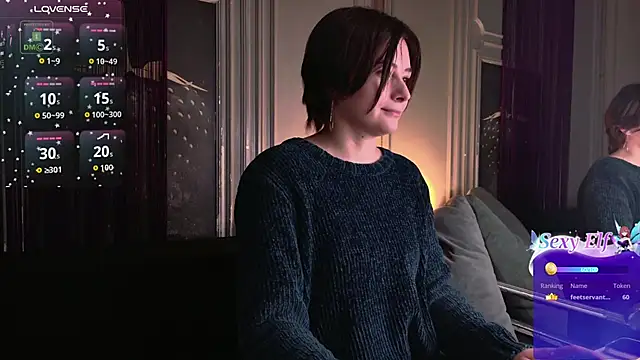 Ishtar_Divine webcam