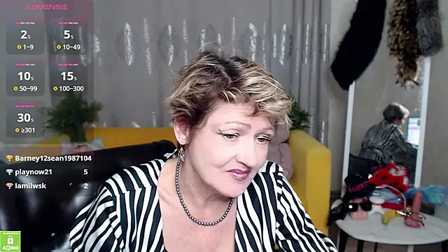 SexyGrandma_ webcam