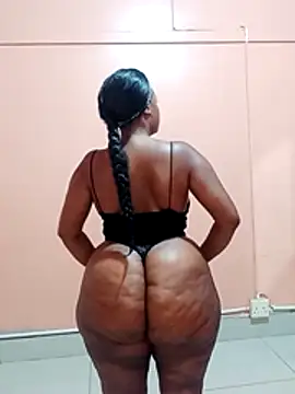 Luciouslips00 webcam