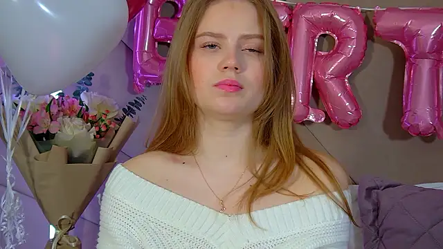 SelinSwarovski webcam