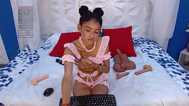 adisson_petite1 webcam