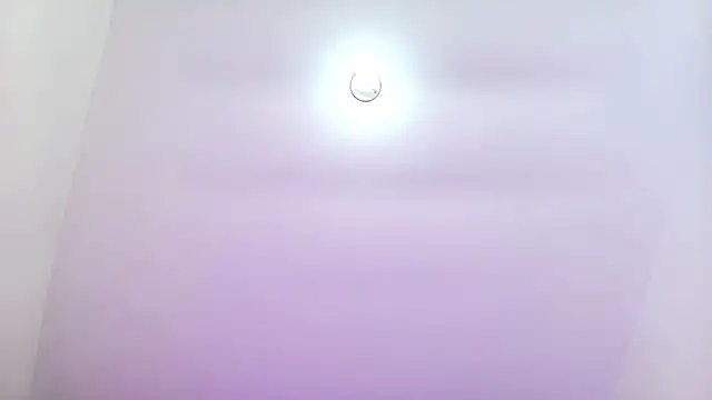 Violet_Tender_ webcam