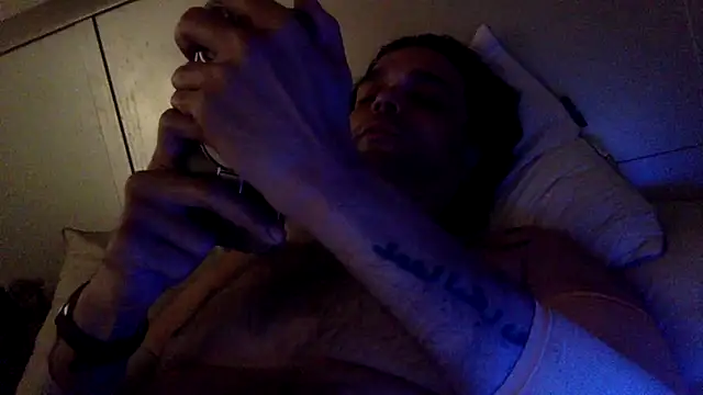 StuntingSpunMarine69 webcam