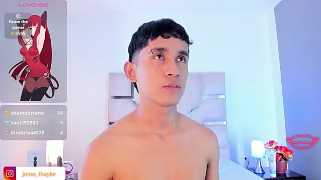 Thayler_jones webcam