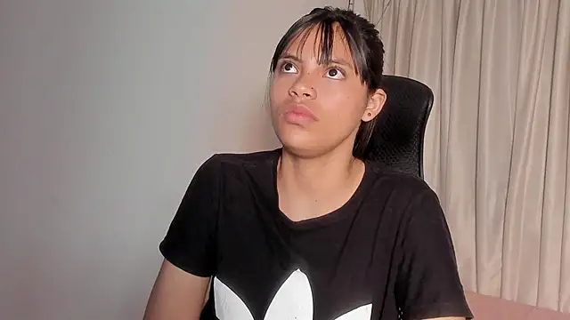 kendall_hernandez webcam