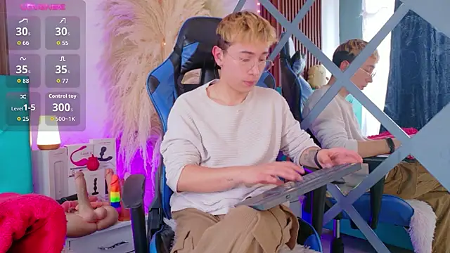 Naughty__Chriss webcam