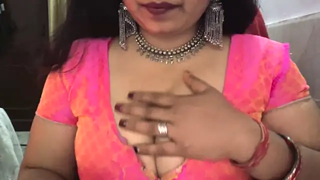 Dolly_Darling221 webcam