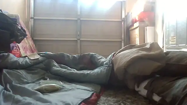 81grandplusthis webcam