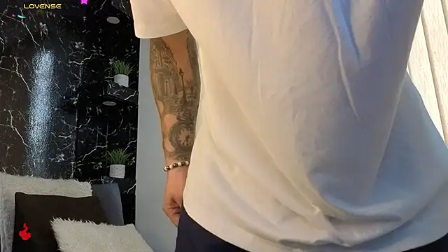 Alexander_ferre webcam