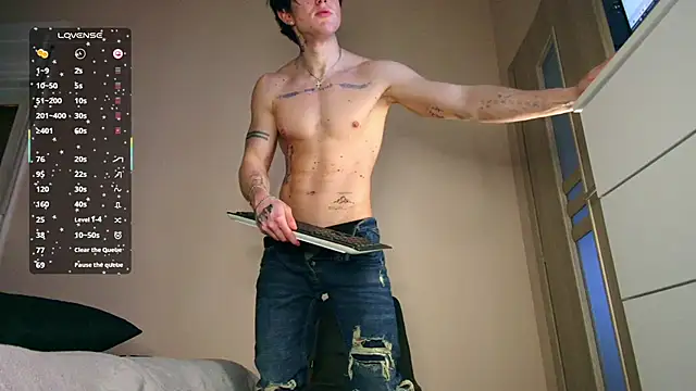 ChristianLevine_ webcam