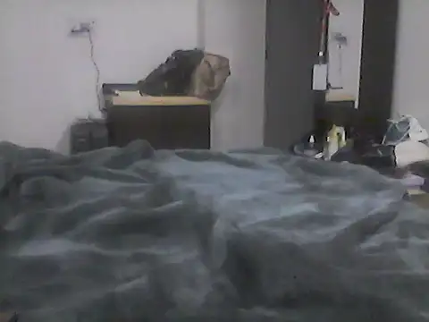 Horny_Shanaya webcam