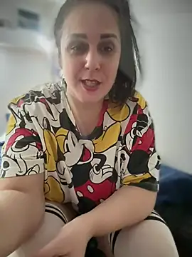 queenmaryxo - QueenMaryXO's free webcam - UK Sex Cams