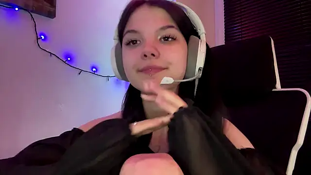 HanaMantanaDell webcam