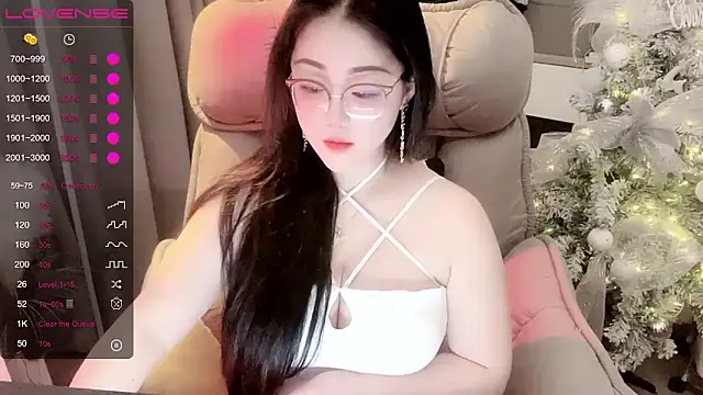 Monica-666888- webcam