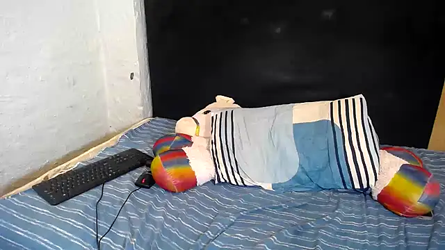 SexyBubblies96 webcam