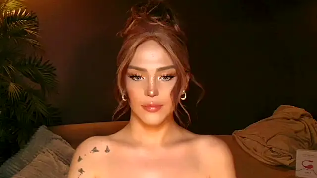 xxMADAMExx webcam
