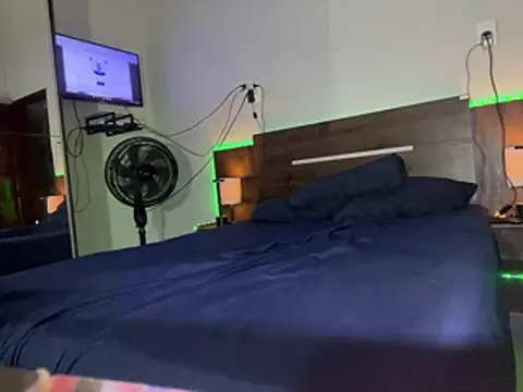 gasc_1992 - Gasc_1992's free webcam - UK Sex Cams