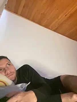 Michaell_Spinelly webcam