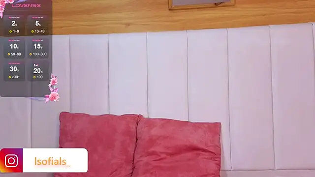 Abril_Velvet_a_ webcam