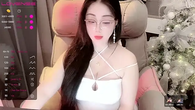 Monica-666888- webcam