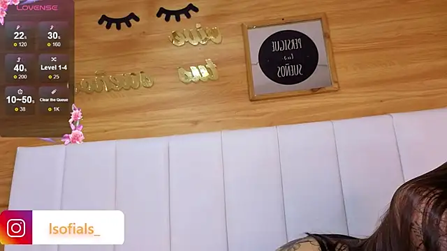 Abril_Velvet_a_ webcam