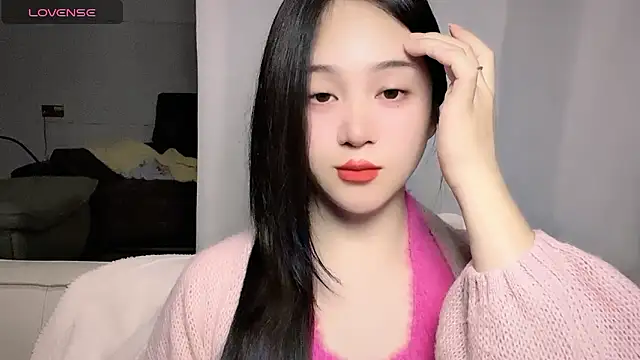 woaiqinqin - Woaiqinqin's free webcam - UK Sex Cams