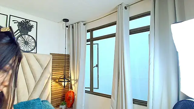 kimberlyfox_t - KimberlyFox_t's free webcam - UK Sex Cams