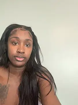 Webcam Model (ToyaThick)  is live.Free join now!