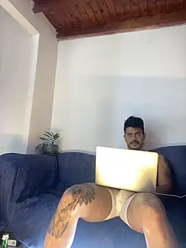 andressmith__ - AndresSmith__'s free webcam - UK Sex Cams