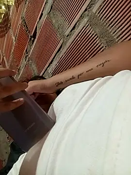 triana-hot18 - Triana-hot18's free webcam - UK Sex Cams