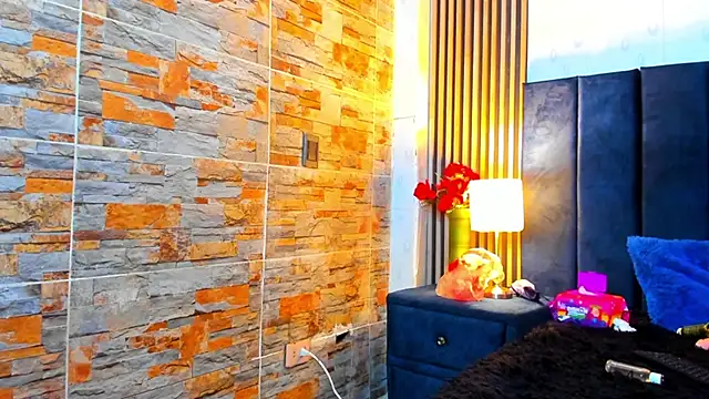 AnnyAndDimitry webcam