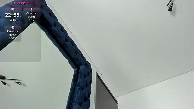 melanie_roux__ webcam