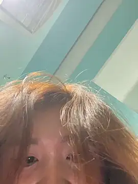 dancing_asian webcam