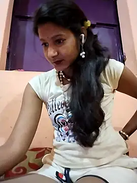 Ayesharani1 webcam