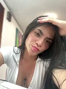 PamelaJonsom_ webcam