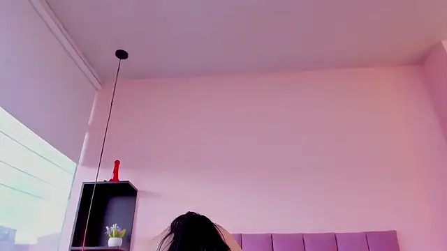 violet_myerrs webcam