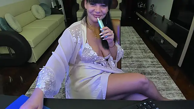 Ella_sweety00 webcam