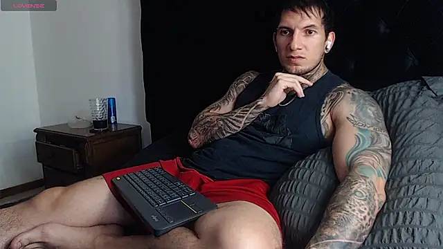 Shane_Clay webcam