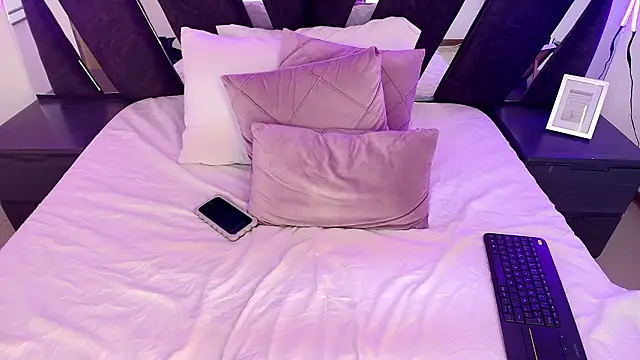 sophia_love__ webcam