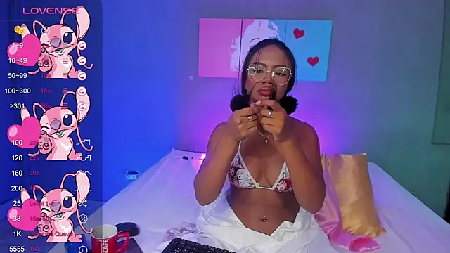 EmmaSmith06 webcam