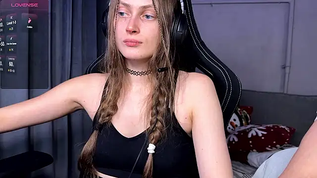 cutemilana_sexwife (G young) - just fun show sex